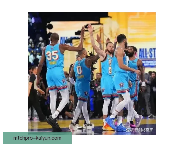 马尔蒂尼持续提升球队稳定性 备受期待的表现引发关注